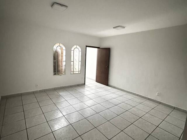 #CA1001 - Casa para Venda em São Paulo - SP - 2